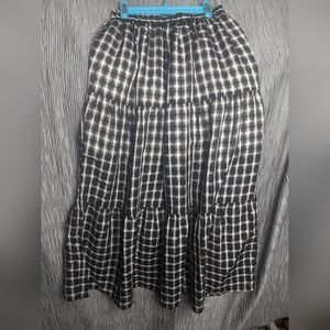 Moon River Maxi Tiered Skirt Size S
